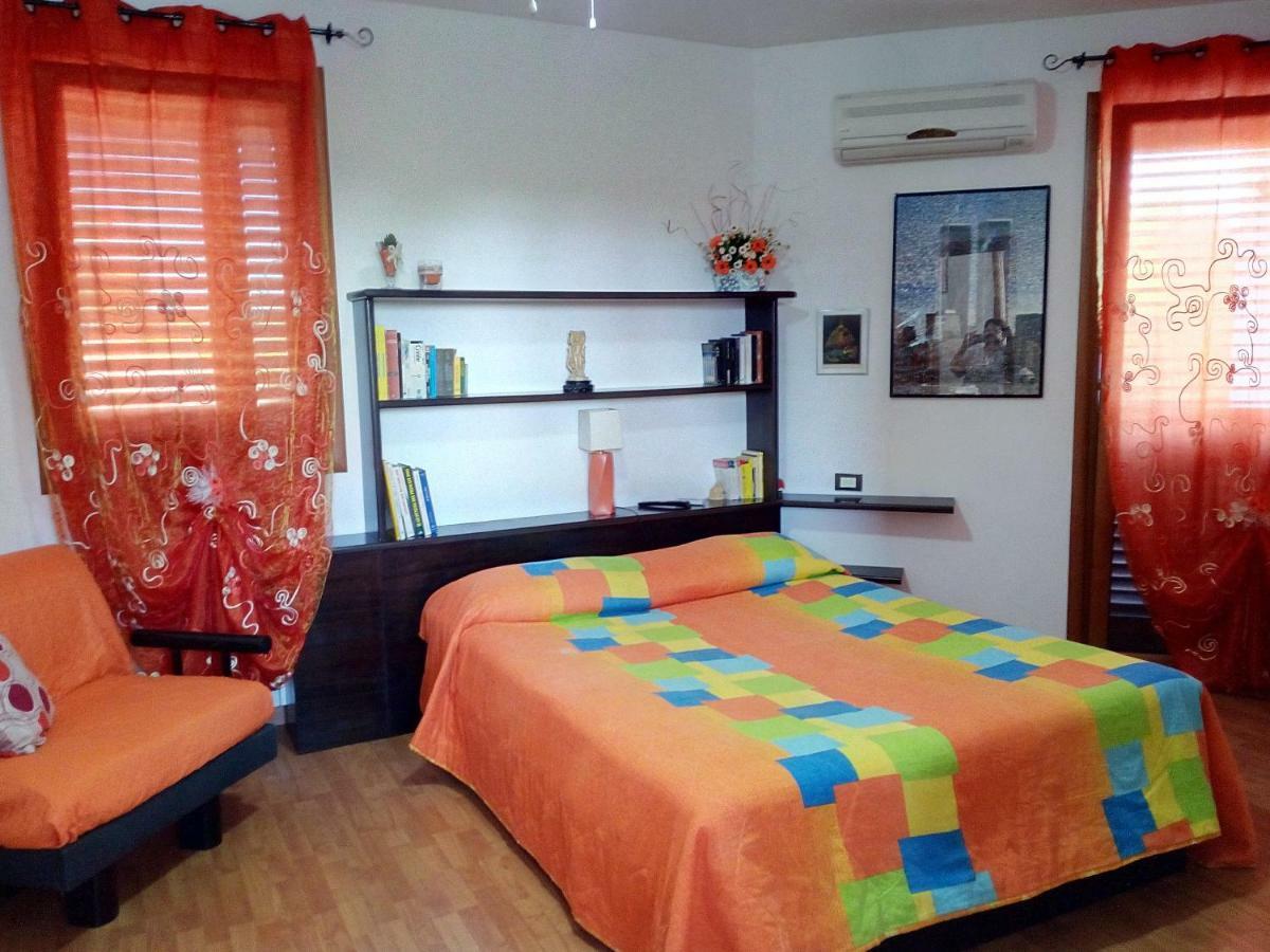 B&B Leonida Taranto Exterior foto